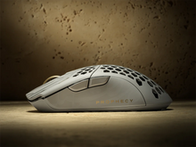 โหลดรูปภาพลงในเครื่องมือใช้ดูของ Gallery [Pre-Order] Finalmouse UltralightX Prophecy (Limited Edition)
