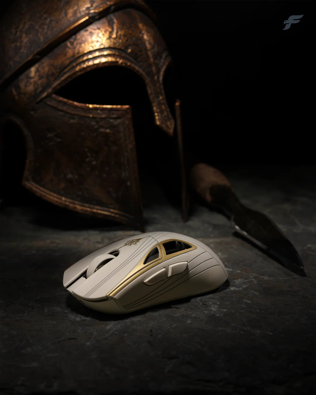 เมาส์เกมมิ่งไร้สาย Finalmouse SLX Achilles มุมด้านข้าง