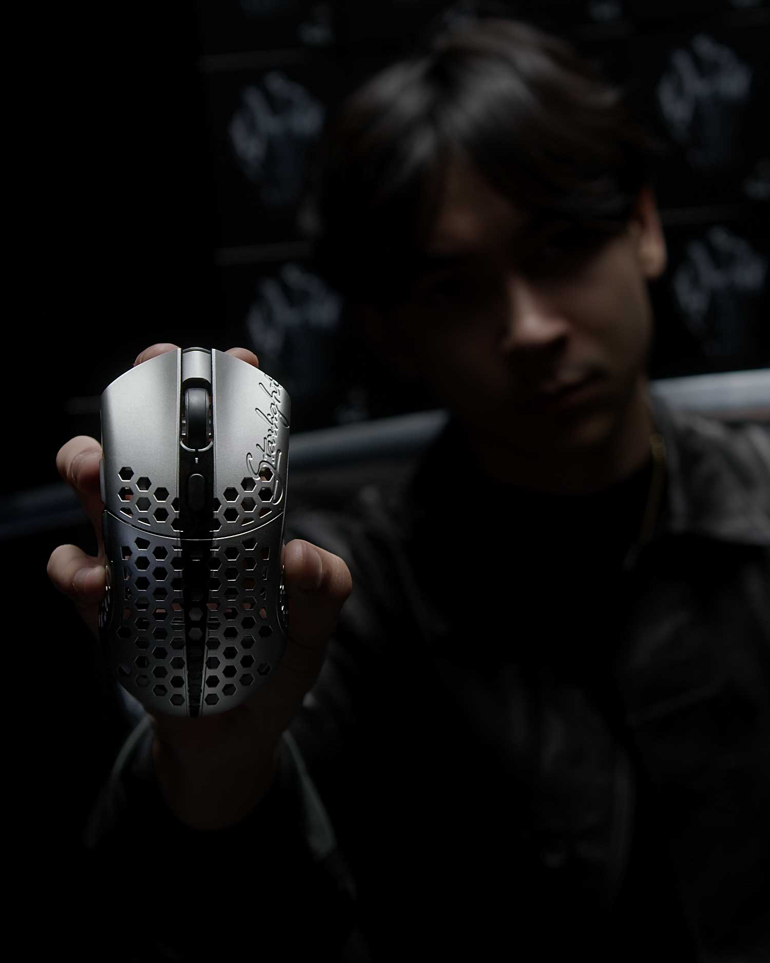 Finalmouse Starlight Pro - TenZ – micemodgg Finalmouse Starlight Pro - TenZ – micemodgg